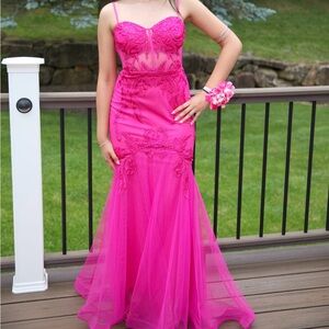 Elegant Pink Lace Prom Dress